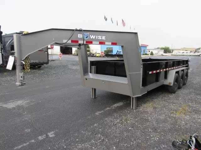 BWise 7 x 18 Gooseneck Tri-Axle Dump Trailer – Hydraulic Jacks - Image 5